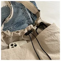 HOMEFISH Large Capacity Versatile Shoulder Bag for Women's Summer Popular Lightweight Crossbody Bag Minimalist Tote Handbag - Image 4