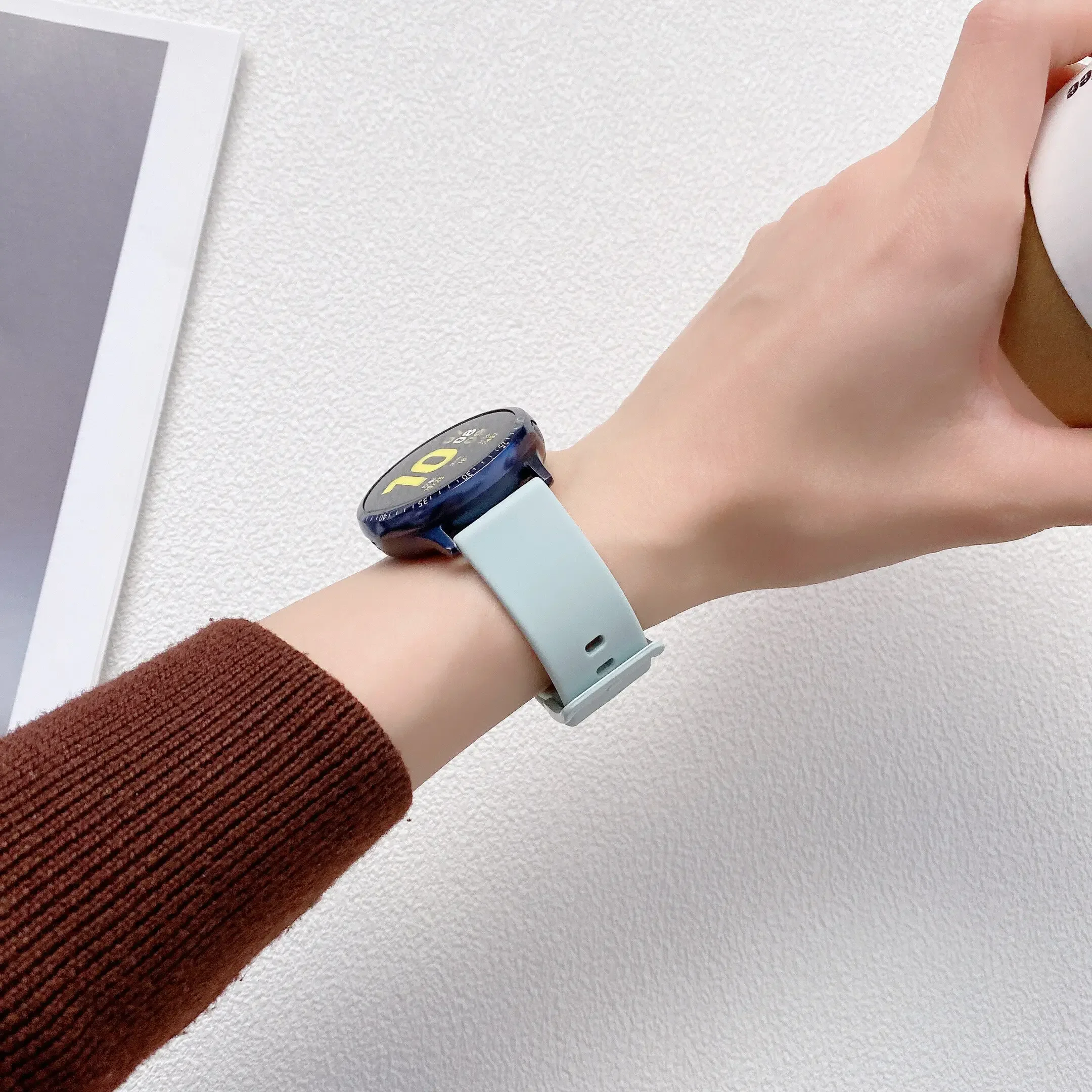 Soft Waterproof Silicone Band Strap, Available in 18mm, 20mm, and 22mm Sizes