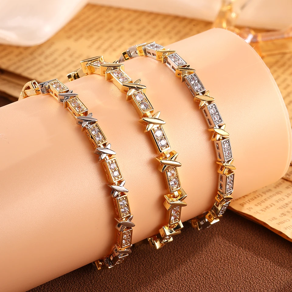 SJX GLITTER CROSS BRACELET　ブレス 金　正規品　55万 SJX－GOLD GLITTER BRACELET－ – GINZA SIX | GSIX | ギンザ