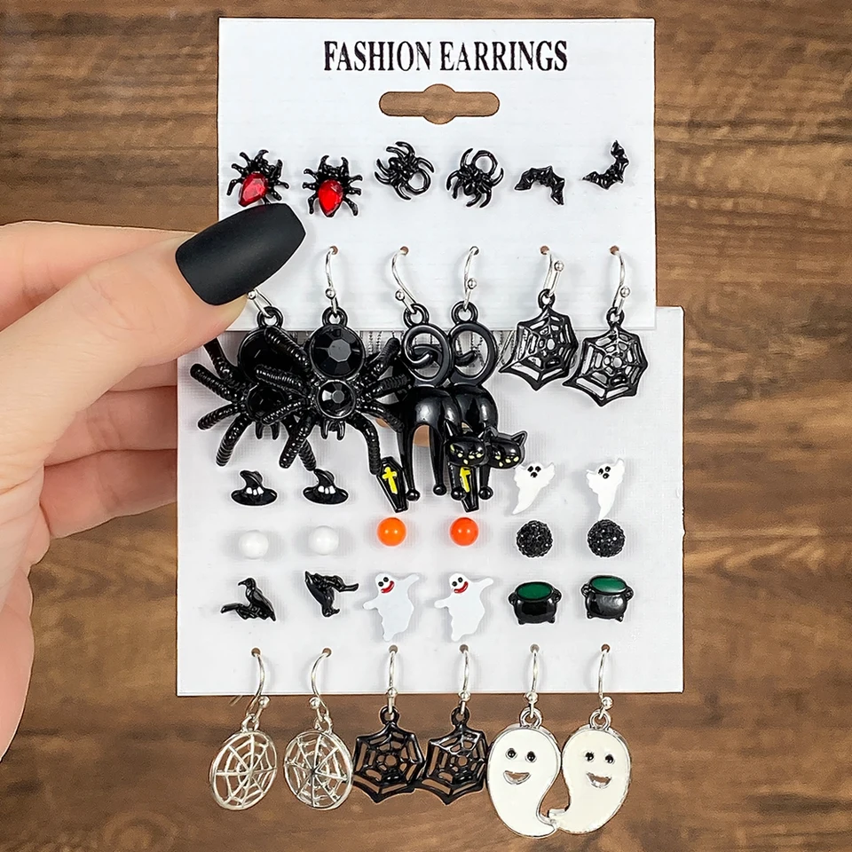 IPARAM Black Coating Spider Bats Pumpkin Cute Earrings for Women