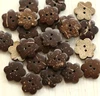 30pcs/lot Size:15mm/18mm Flower Shape Coconut Button Clothing Decoration Wooden Buttons for Garment(SS-931) 1