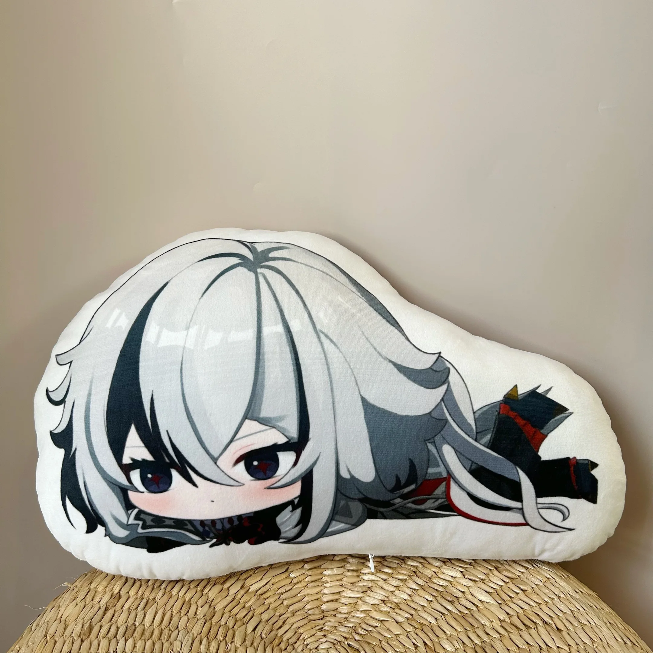 45CM Genshin Impact Fatui Knave Arlecchino Plush Pillow Doll Cosplay Accessory