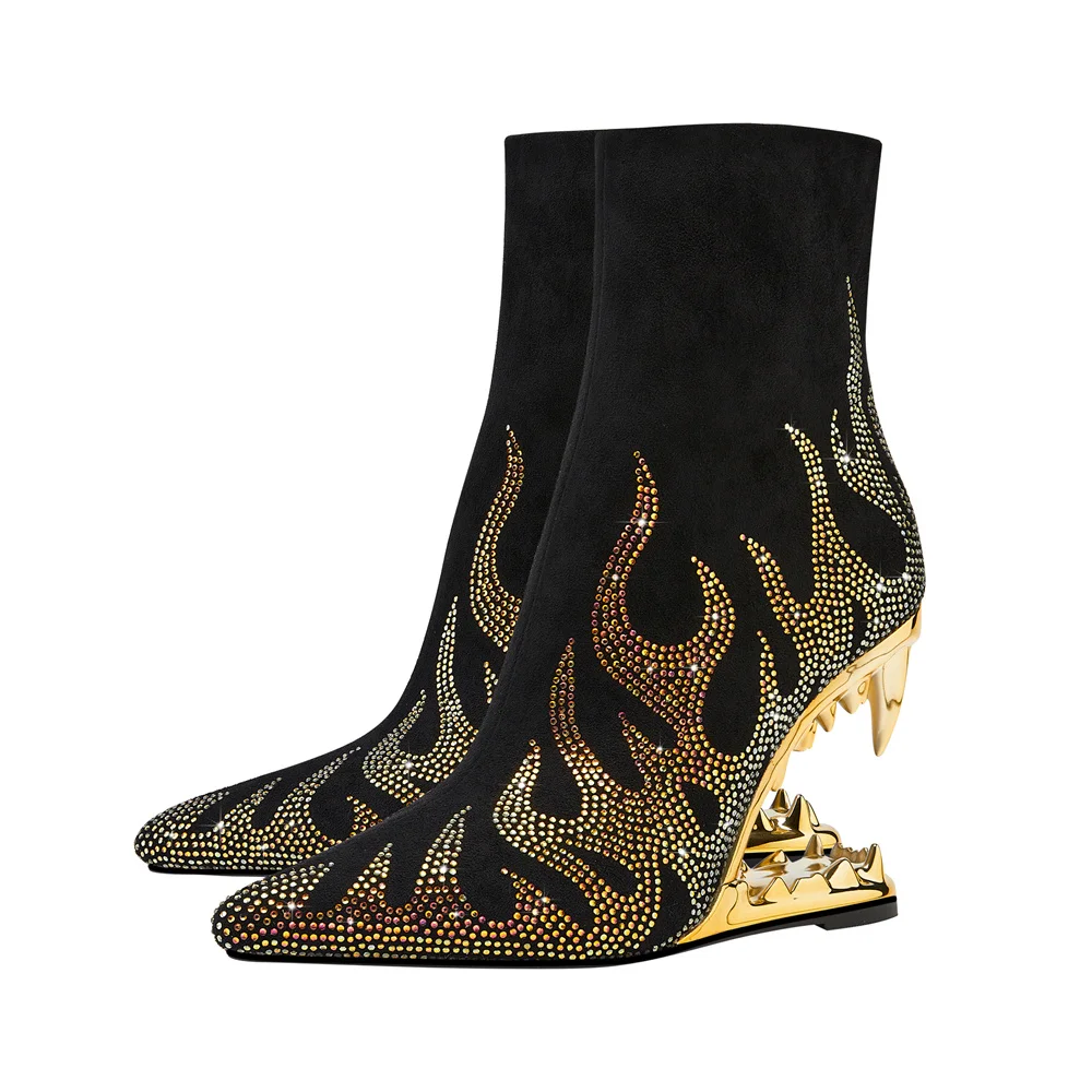 Gold Short Style