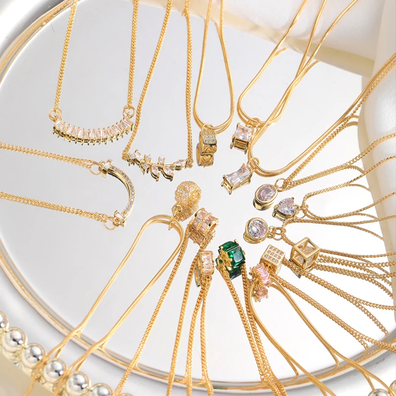 New Gold Plated Leaf Flower Zircon Pendant Necklace For Women French Cooper Geometrical Pendant Clavicle Chain Jewelry Gifts