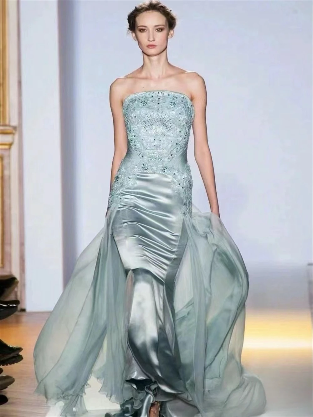 

Sheath Sleeveless Lace Appliqued Evening Women's Formal Occasion Gowns Wedding Party Dresses A-Line Prom Dresses Floor Length