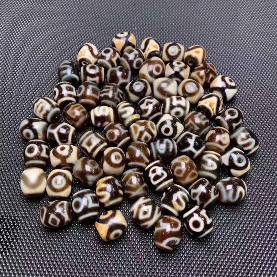 

61 Pcs/Lot Taiwan Infiltrates Dalo Dzi High Oil Slurry Slight weathering Delicate Oily Beads Totem Hot Sales B Quality