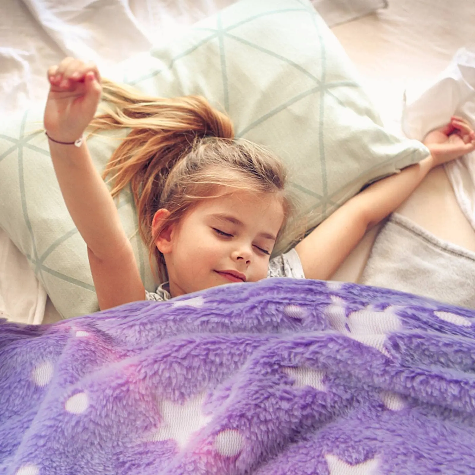 1pc Unicorn Glow in The Dark Blanket, Unicorn Blanket for Girls/Kids Age 3-12, Toddler Soft Fleece Blanket Throw Birthday Gift 5