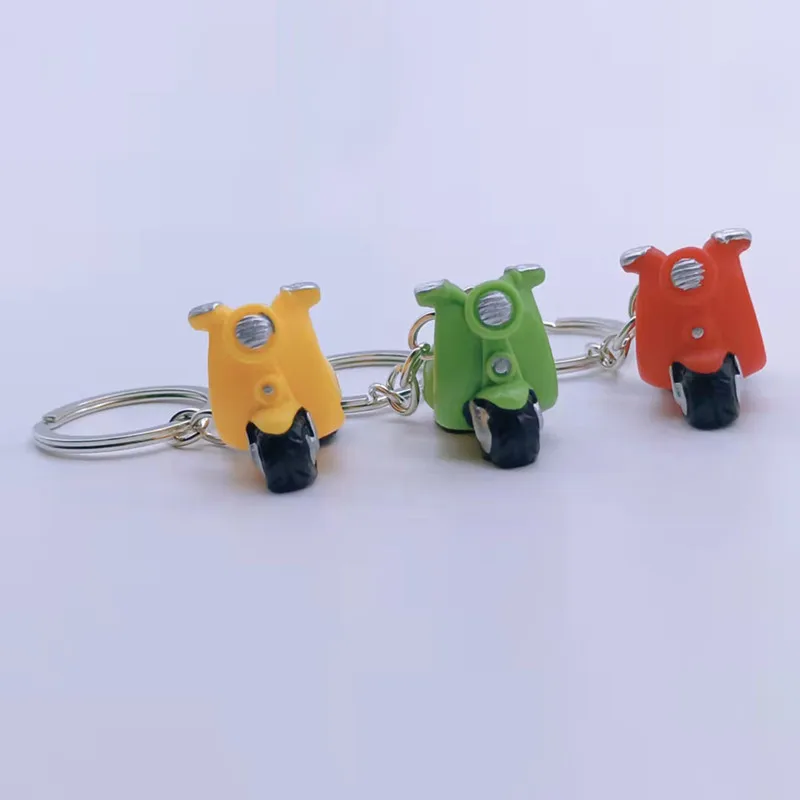 NewFashionResin3DStereoscopicMotorcycleScooterKeychainKeychain