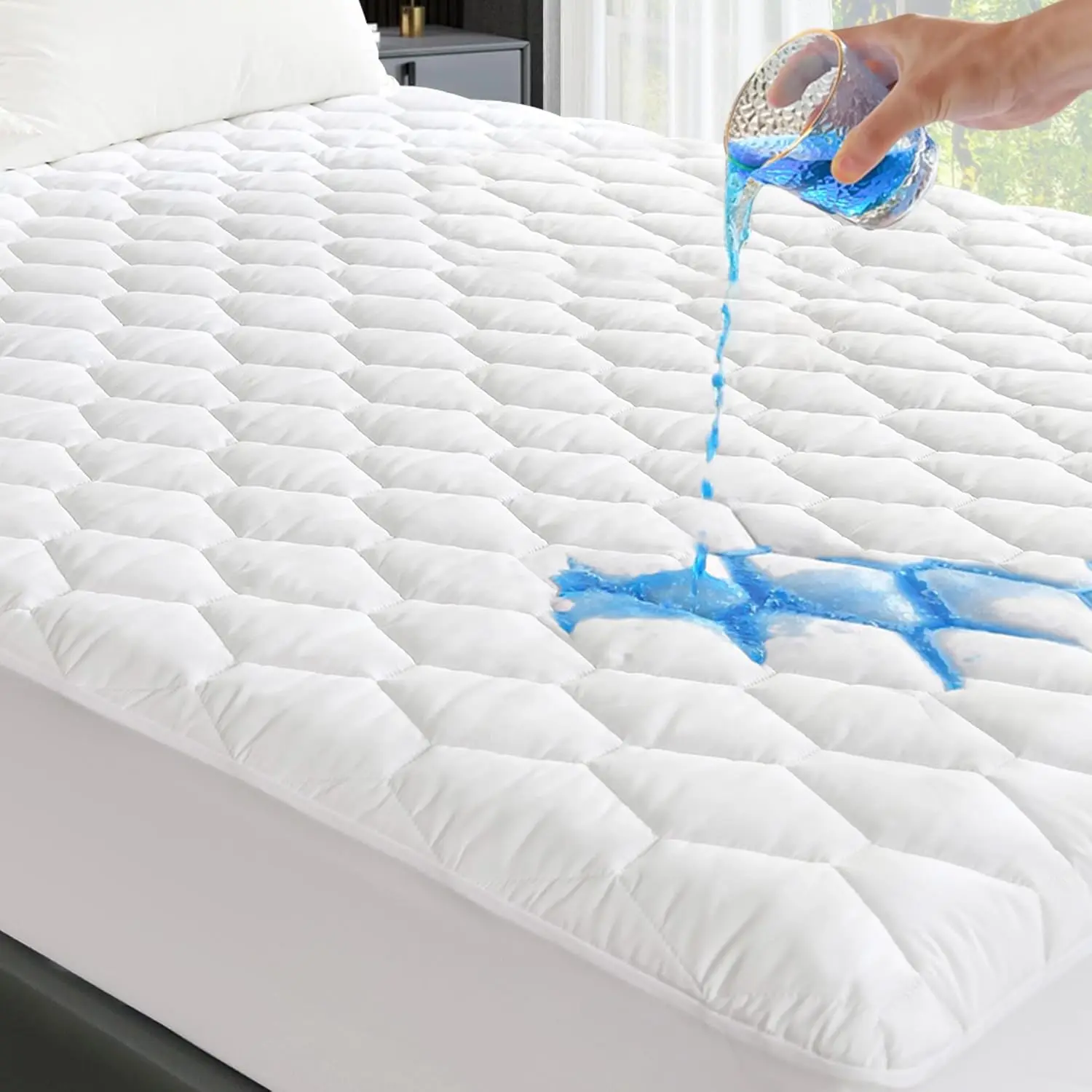 Queen Mattress Protector Waterproof, Waterproof Quilted Fitted Mattress Pad, Noiseless Hollow Cotton Cover,