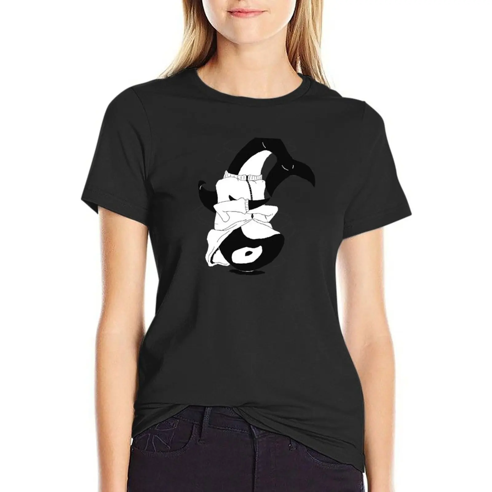 Breakdancin' Orca T-Shirt tops kawaii clothes graphics Woman T-shirts