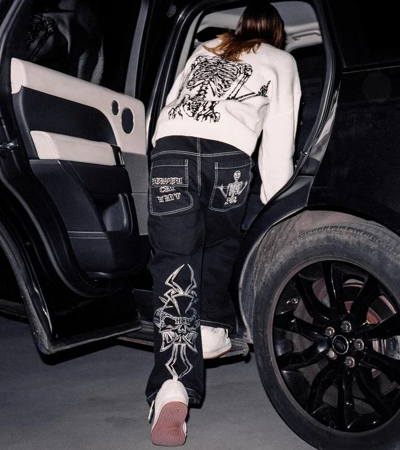 

Y2K Jeans Women Hip Hop Retro Skull Embroidery Washed Baggy Denim Pants New Straight Casual Loose Wide Leg Trouser Streetwear