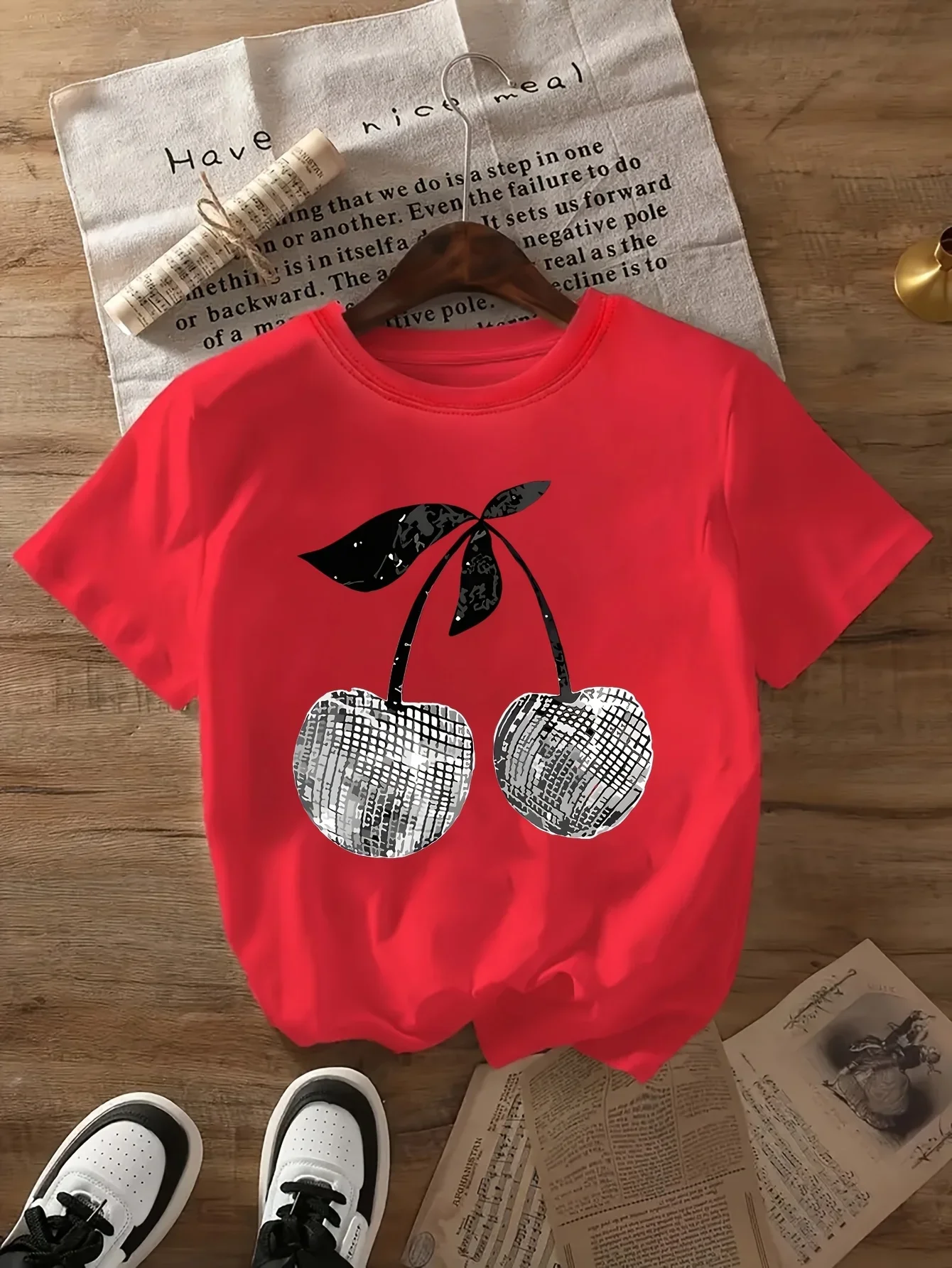 تي شيرت رسومات الكرز الفضية