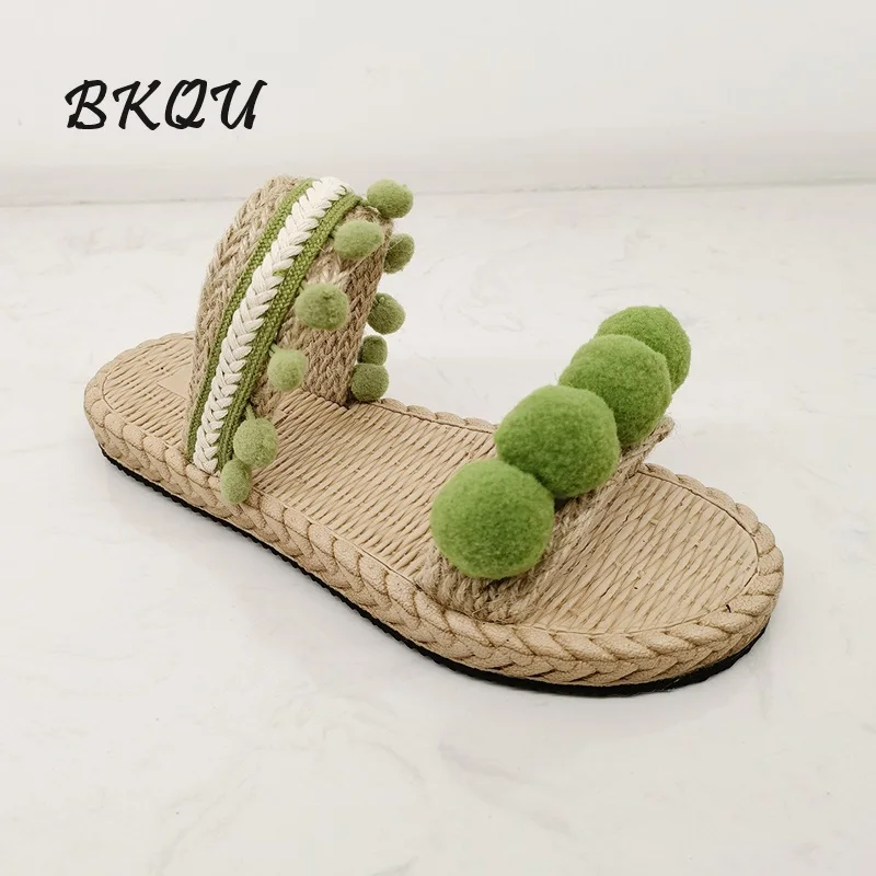 BKQU 2024 Summer Trend New Bohemian Style Hairball Ethnic Style Flip-flops Women's Seaside Beach Holiday Woven Texture
