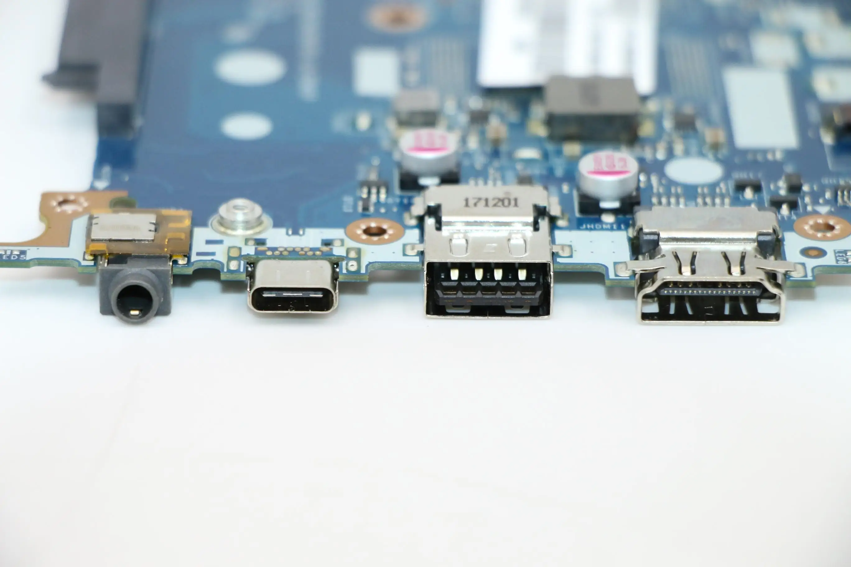 Lenovo Yoga 520-14IKB Flex 5-1470 Laptop