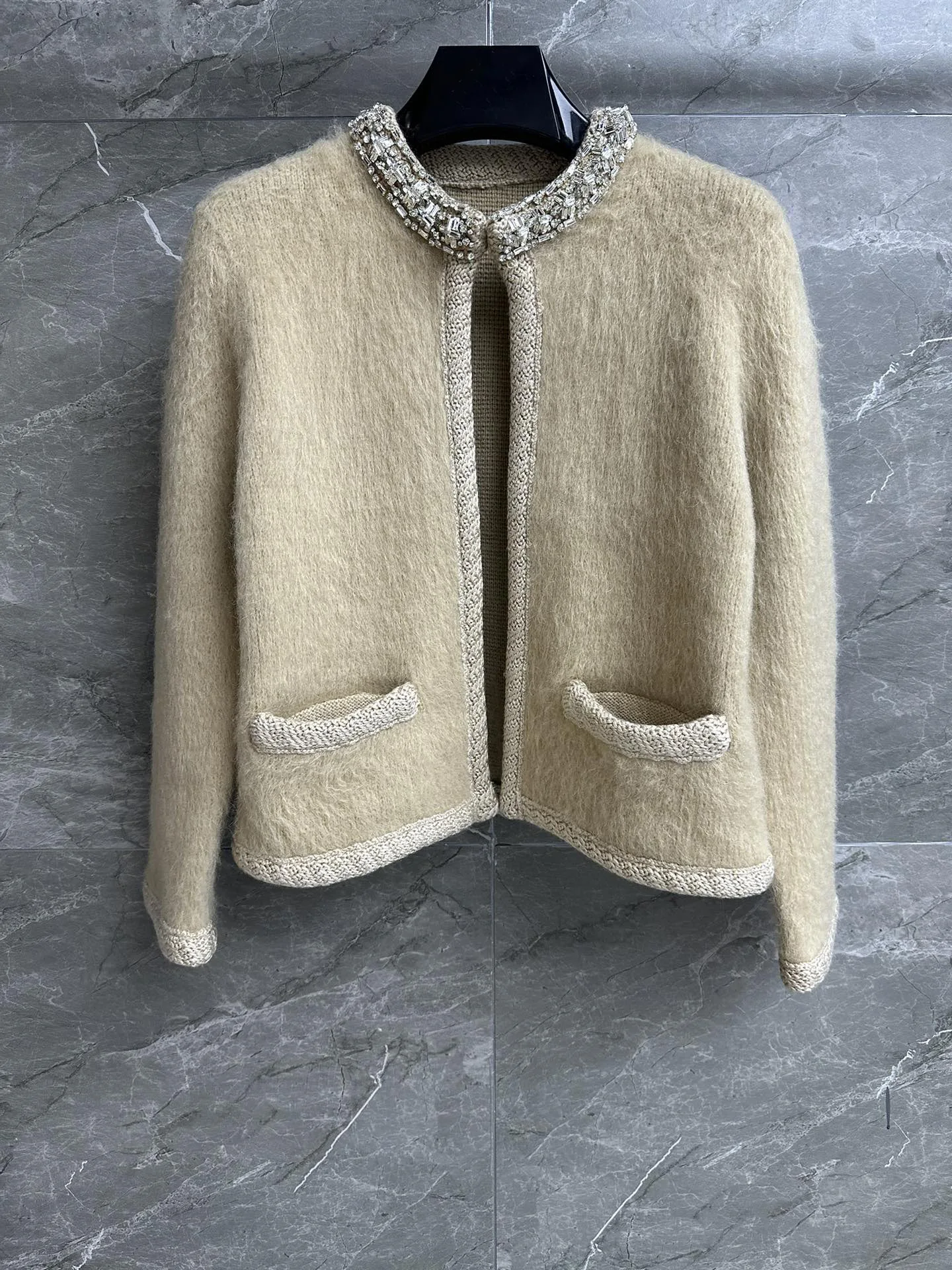

2023 Women's Clothing mohair cardigan thick soft texture Autumn Winter New