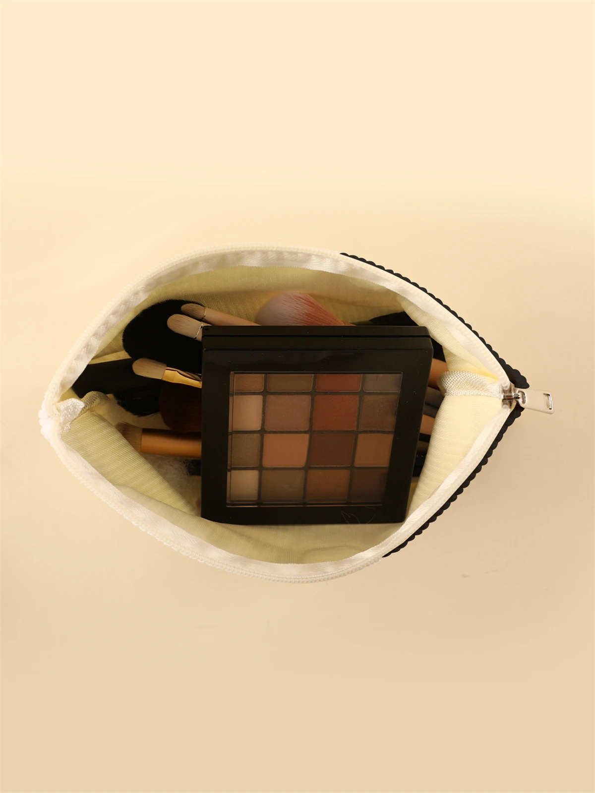 Women's Corduroy Travel Cosmetic Bag Portable Large Capacity Makeup Storage Organizer Zipper Clutch Purse Make up Bag