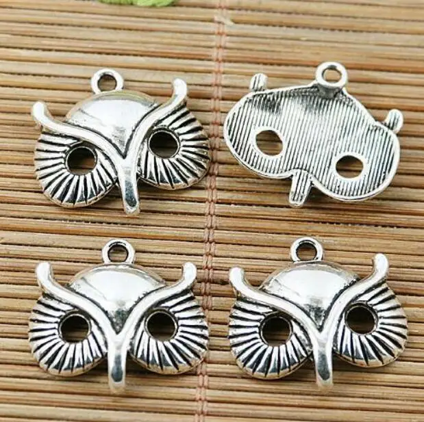 

8pcs 20*21mm hole 2mm Tibetan silver color owl head charms EF2015