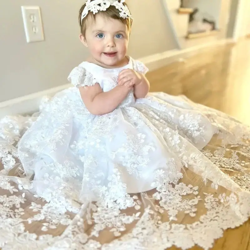 Encantadores Vestidos De NiñA De Las Flores Adornados Con Lazos Y Apliques De Encaje