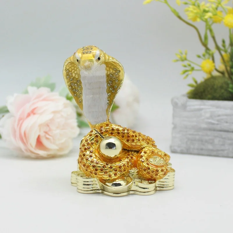 SHINNYGIFTS Enamel Animal Snake Trinket Box Cobra Metal Craft Home Decorative Gift Box