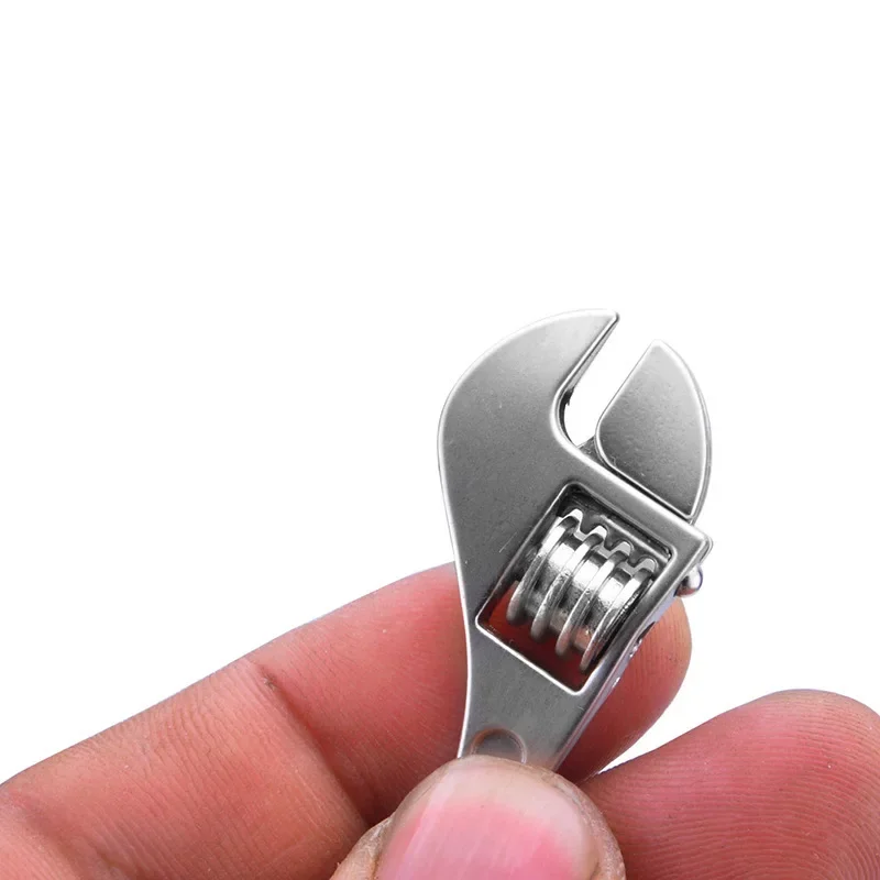 Simulation Tool Keychain Metal Wrench Car Gift Pendant Adjustable