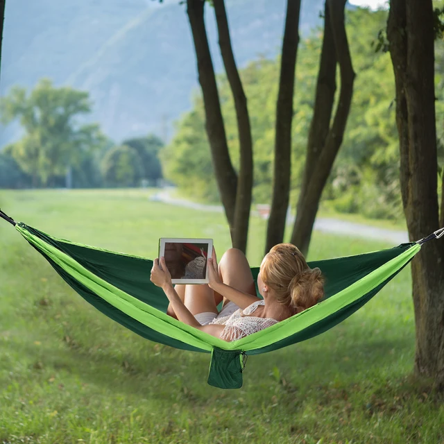 Portable Camping Hammock 270 * 140cm, Load-bearing 300KG, Easy Setup Outdoor Parachute Hammock with Storage Bag for Travel BBQ 2