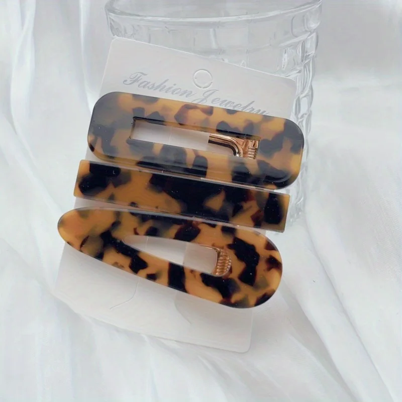 3-teiliges Set Acetat-Haarspangen: Hohle Wassertropfen-Form, Lange Streifen-Haarspange, Einfache Entenschnabel-Klammer, Leoparden-Haarspange, Geometrische Haarspange – Detail 10