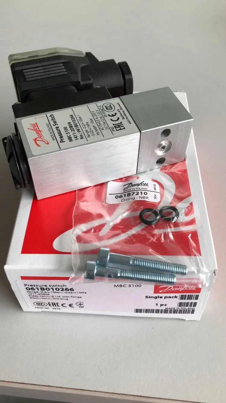 

MBC5100 1411-2DB04 061B010266 подлинный регулятор давления Danfoss