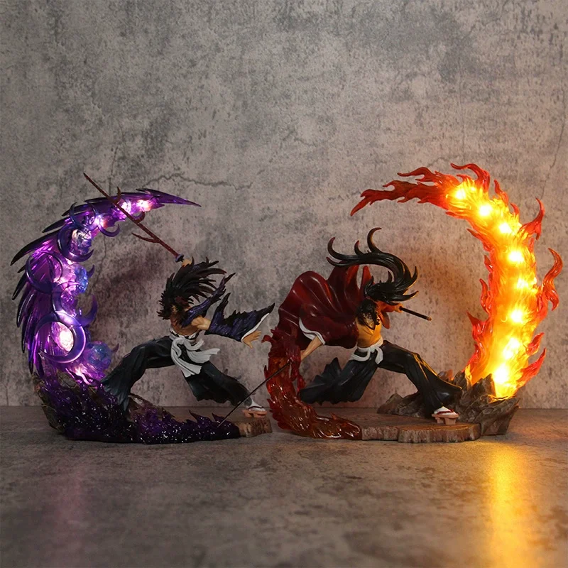 Dämonentöter 23 cm Yoriichi Tsugikuni Vs Kokushibo Kampfform GK Figur PVC leuchtende Modellstatue Home Decor Sammlerspielzeug Geschenk