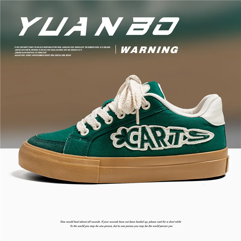 

Trend Original Men Skateboarding Shoes Fashion Embroidered Design Men Green Sneakers Comfort Low Cut Unisex Canvas Sneakers 2024