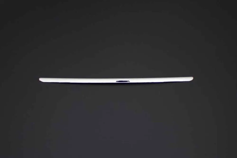 

Kia Ceed Chrome Accessories (2010-2012) - St. Steel-HB-5D