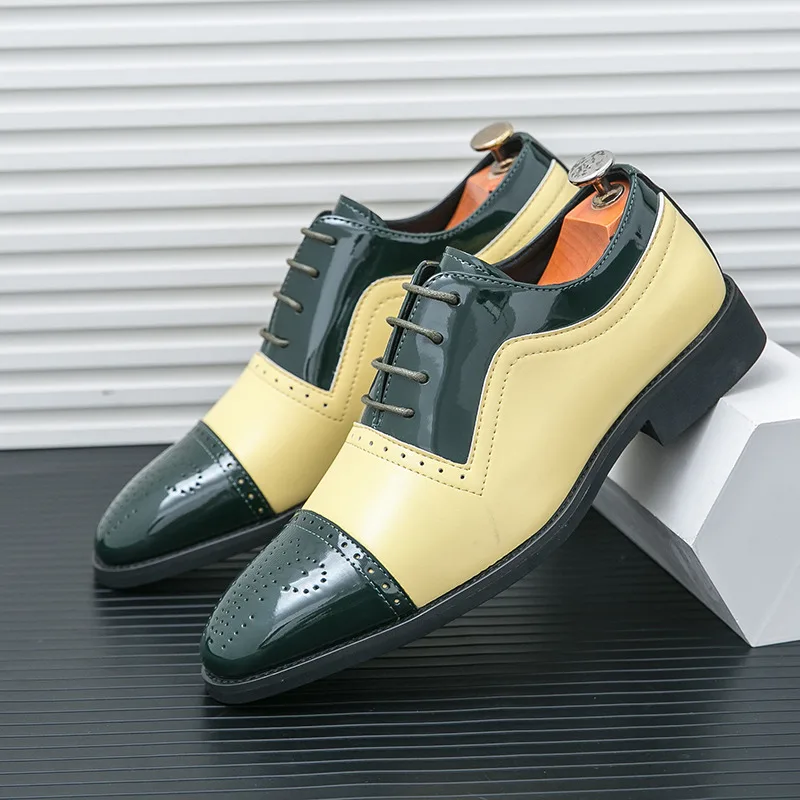 New Fashion Glitter Leather Casual Business Shoes for Men Pointed Toe Dress Shoes Men Luxury Brogue Zapatos Oxford Hombre