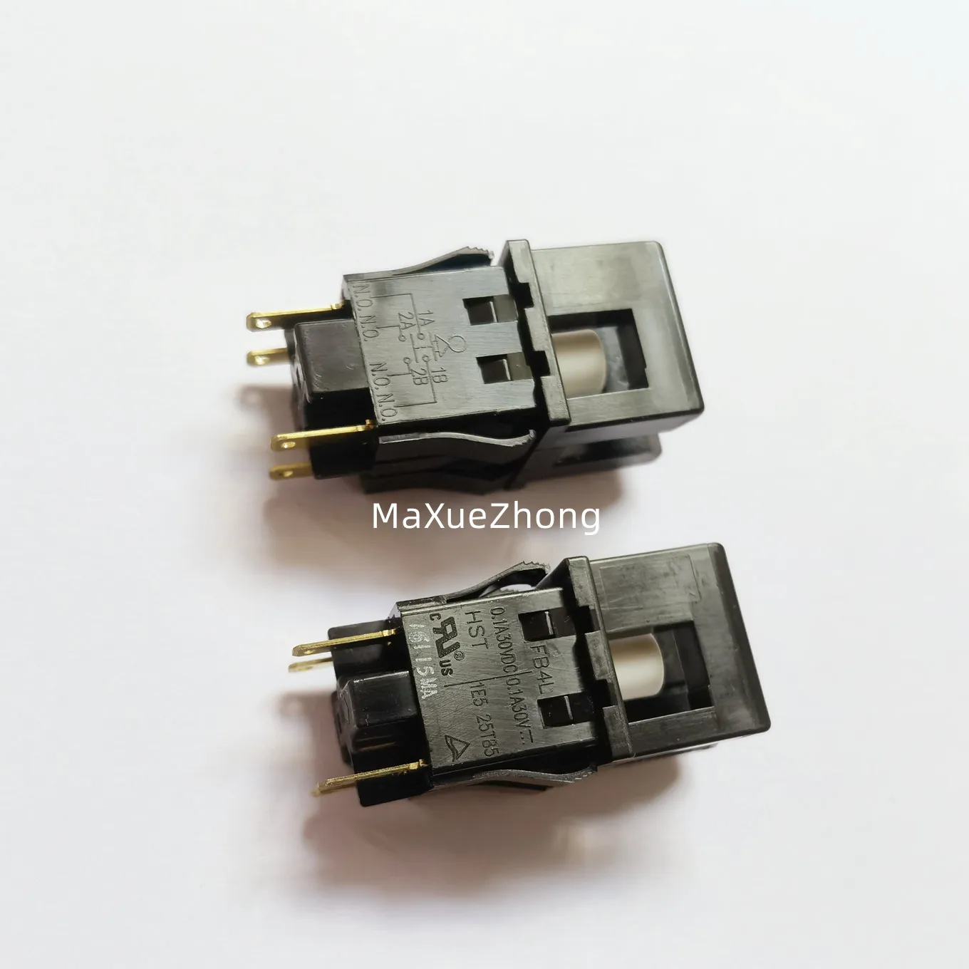 botao 4pin reinicializacao interruptor de energia 02