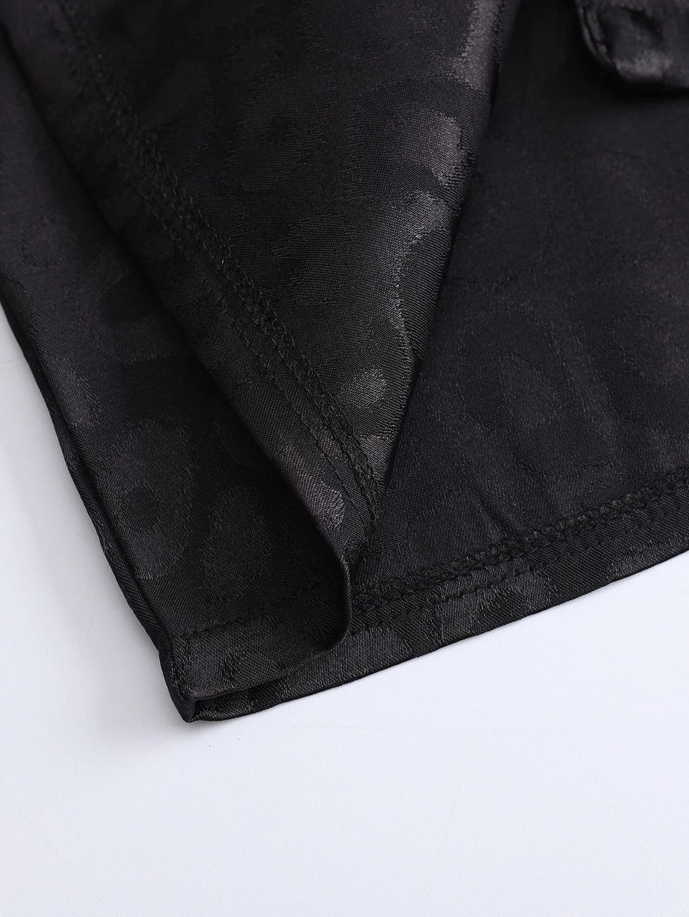 Men's pajamas short sleeved summer ice silk home clothing men's summer casual thin cardigan can be worn as a set home clothing