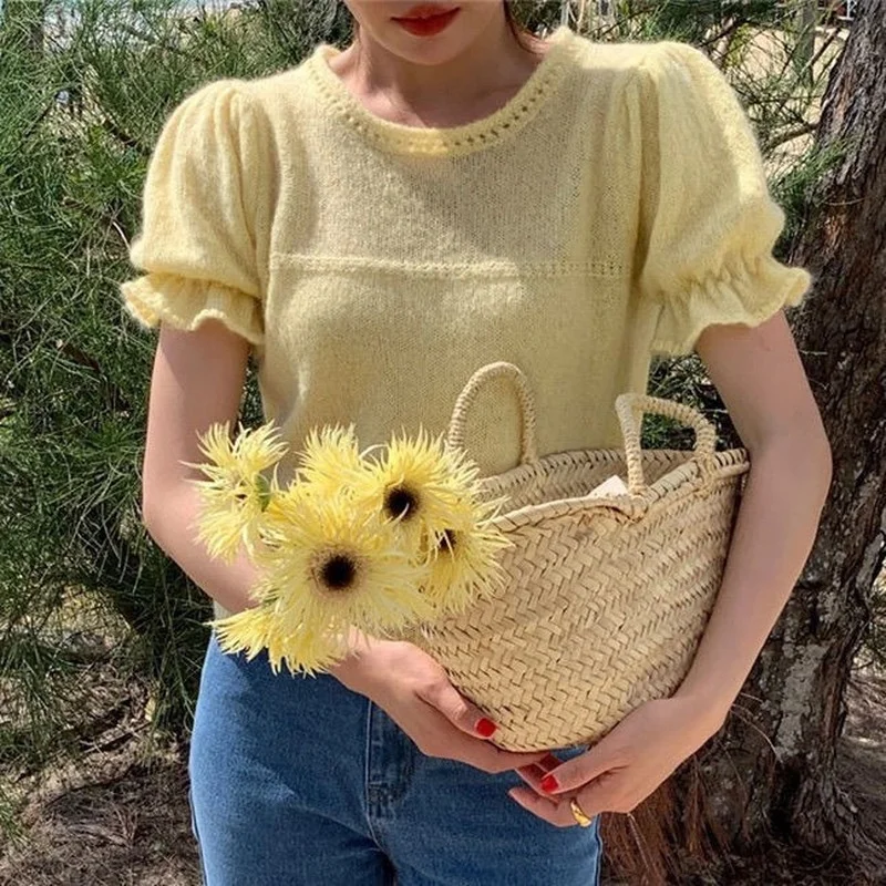 

French elegant pullovers bubble sleeve T-shirt women 2023 spring and summer solid color wool o neck short-sleeved sweater tops