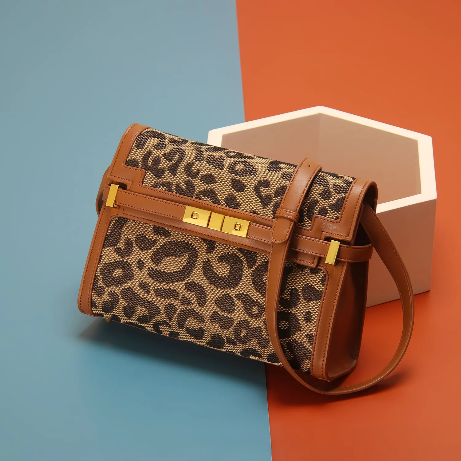 2022 Summer New Fashion Women's Bags Leopard Print Ladies Handbag Houndstooth Shoulder Bag  Girls Casual Fashion Messenger Bag