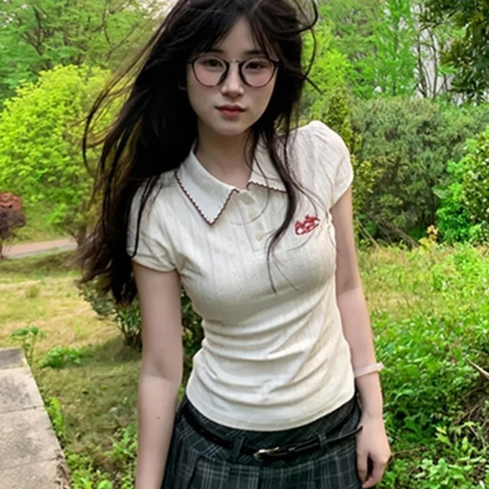 Cute Embroidery Korean T-Shirt Short White Knitwear Tops Streetwear V Neck Y2K Crop Top Girls