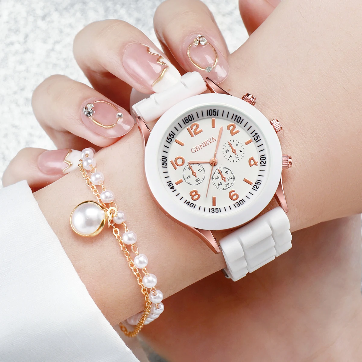 4PCS/Set Geneva Watch Pealrs Jewelry Set Fashion Silicone Band Women Quartz Wristwatch Female Casual Clock（Without Box） 4