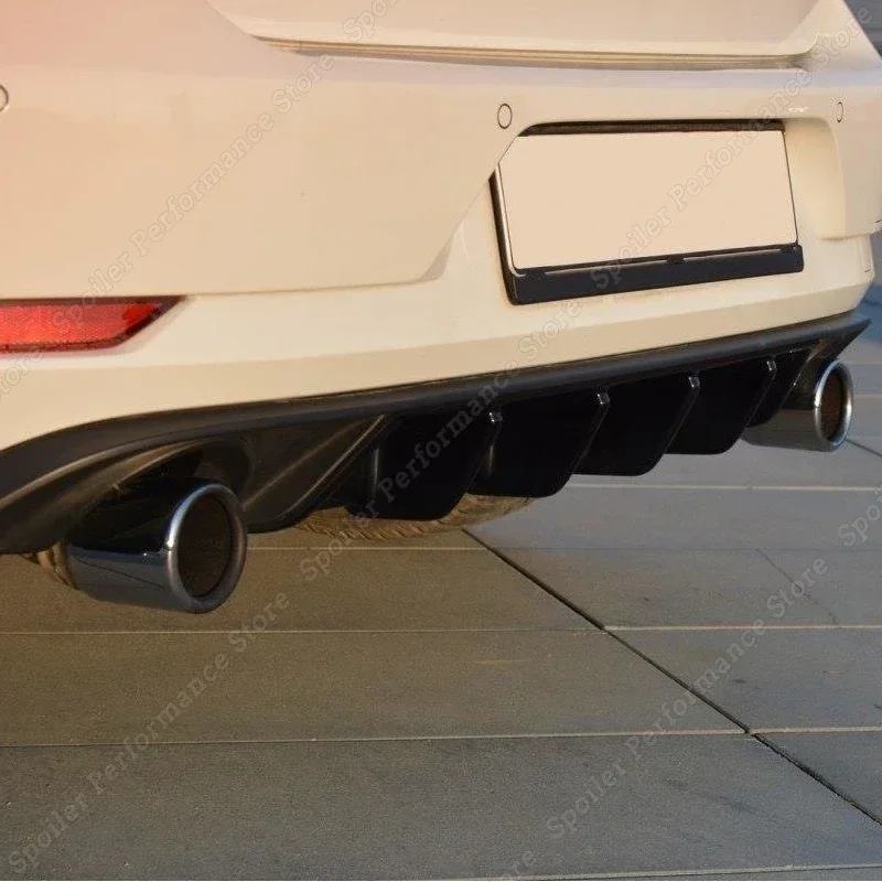 Car Rear Bumper Diffuser Lip Splitter Spoiler For VW Golf 7 7.5 MK7 MK7.5 GTI Facelift 2017-2020 MAXTON Style Valance Tuning