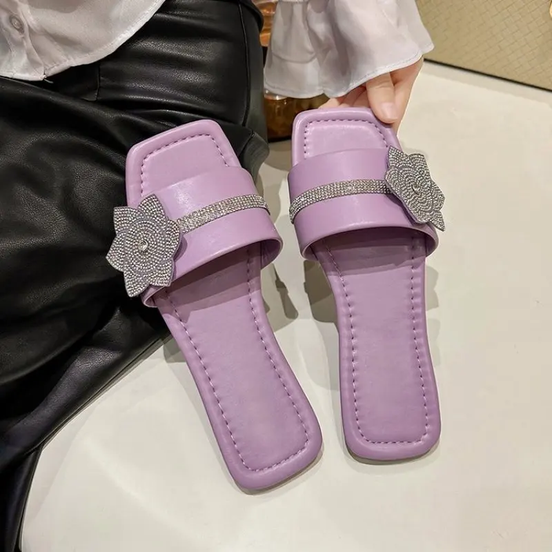 

Women Luxury Rhinestone Flower Slippers Fashion Outdoor Casual Flat Sandals Female Square Toe Flip Flops Beach Holiday Slides 42
