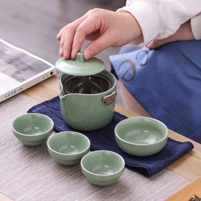 Ceramics Teapot Sets 1 Pot 4 Tea Cups Chinese Kung Fu Gaiwan Strainers Portable Travel Teawear Gift For Business 260ML