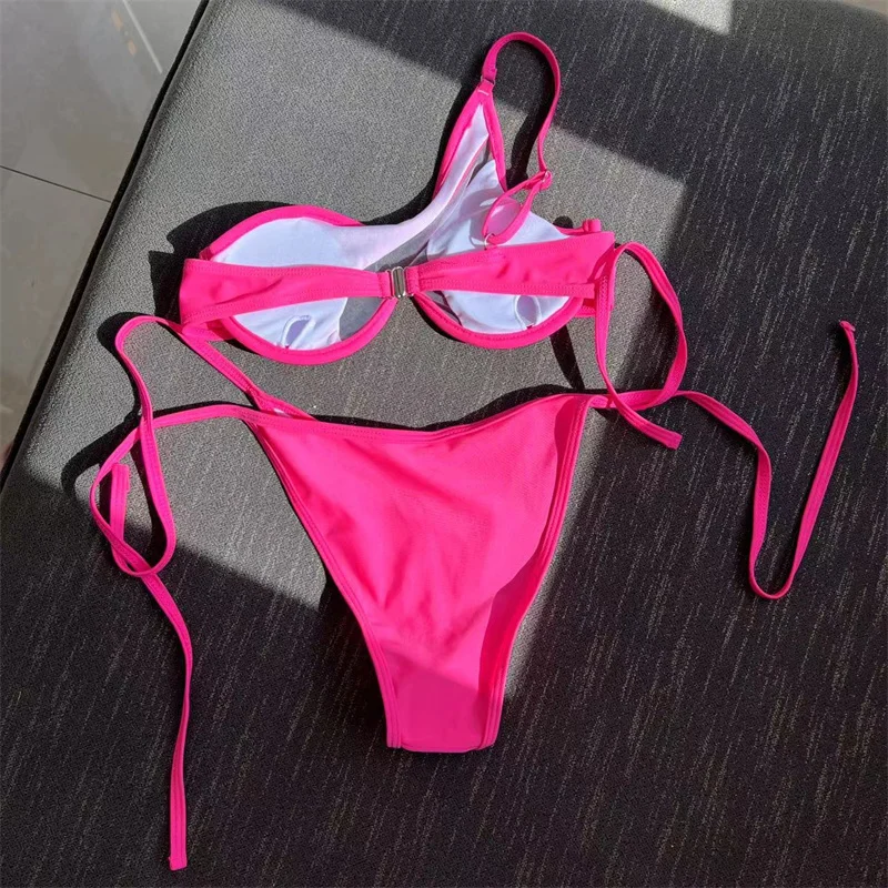 Рисунок 6 - Женский раздельный купальник