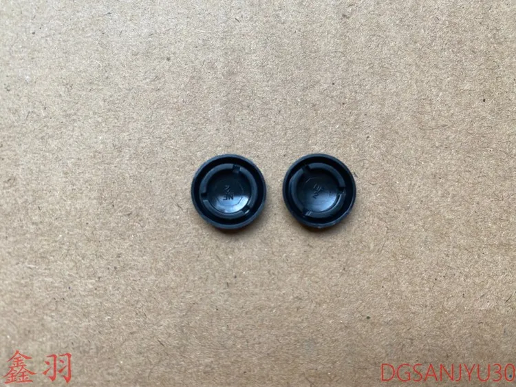 PAJERO V70V90V80V60 front door trim screw cover CAP REAR SIDE TRIM SCREW MR532128 MR532127