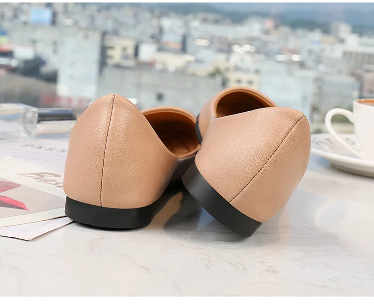 Zapatos planos con punta estrecha para mujer