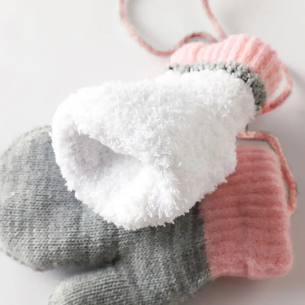 Full Finger Gloves Outdoor Children Thickened Infant Baby Girls Cartoon Gloves Baby Mittens Warm Mittens Knitted Gloves