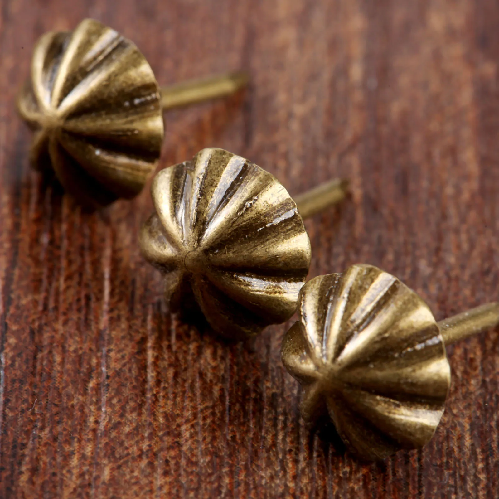 100pcs 11*17mm Antique Bronze Upholstery Nails Jewelry Chest Box Gift Wine Wooden Case Sofa Decorative Tack Stud Pushpin