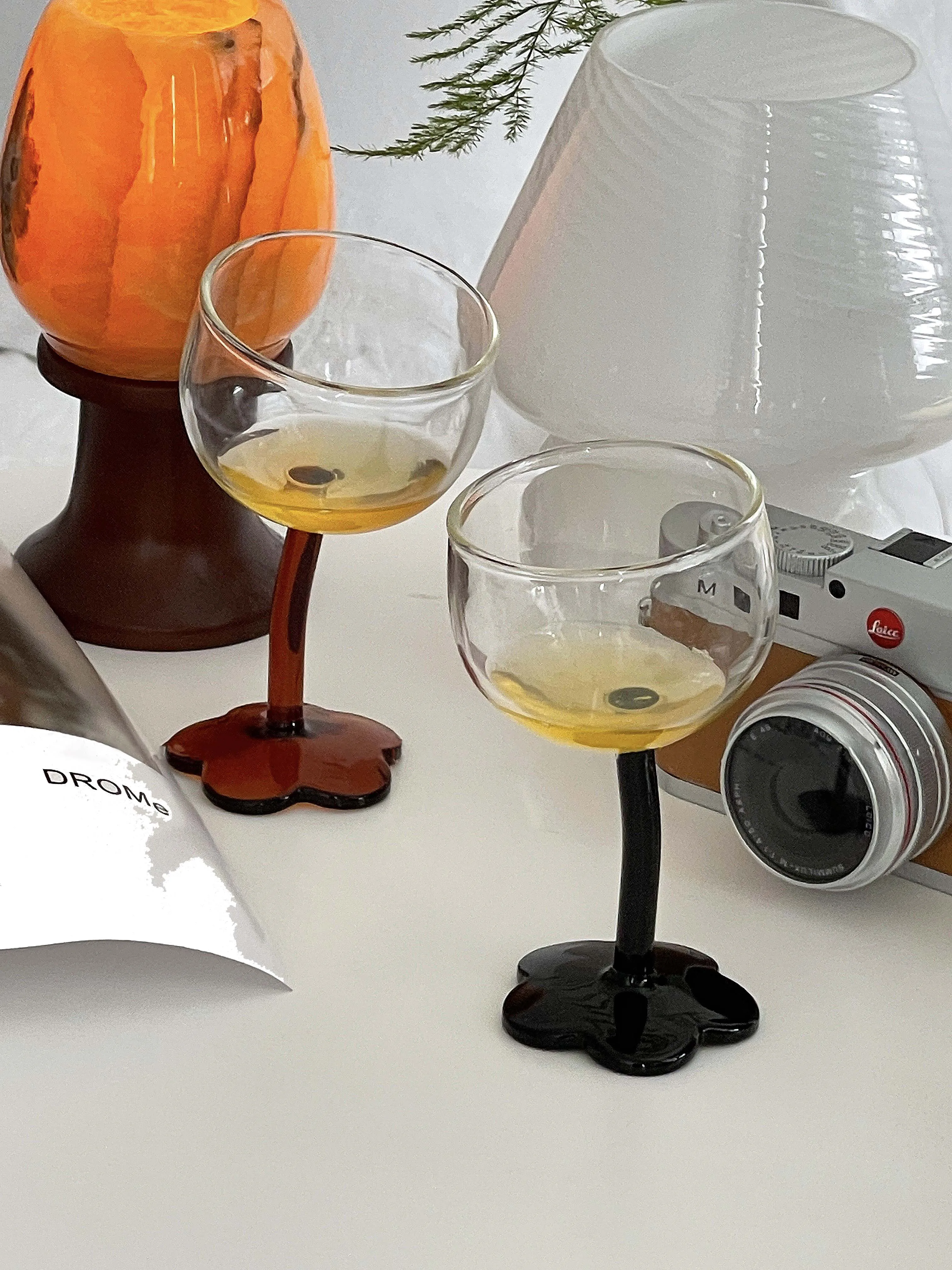 Homemade Vintage Wine Cup Lovely Flower Water Cup Crooked Handle Glass High Foot Glass Creative Champagne Wine Glasses Cute