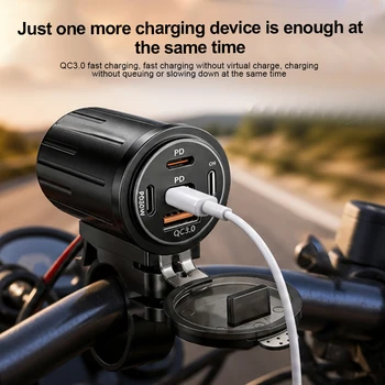 Caricatore per Auto con Presa USB Tipo-C Multiporta, Ricarica Rapida, Impermeabile con Voltmetro 12V/24V per Auto, Barca, Moto
