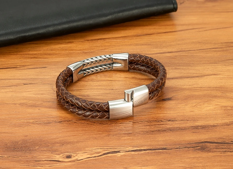 TYO Herrenarmband aus Edelstahl mit doppellagigem Echtleder, Nische und minimalistischem Design aus Gold und Stahl – Detail 8