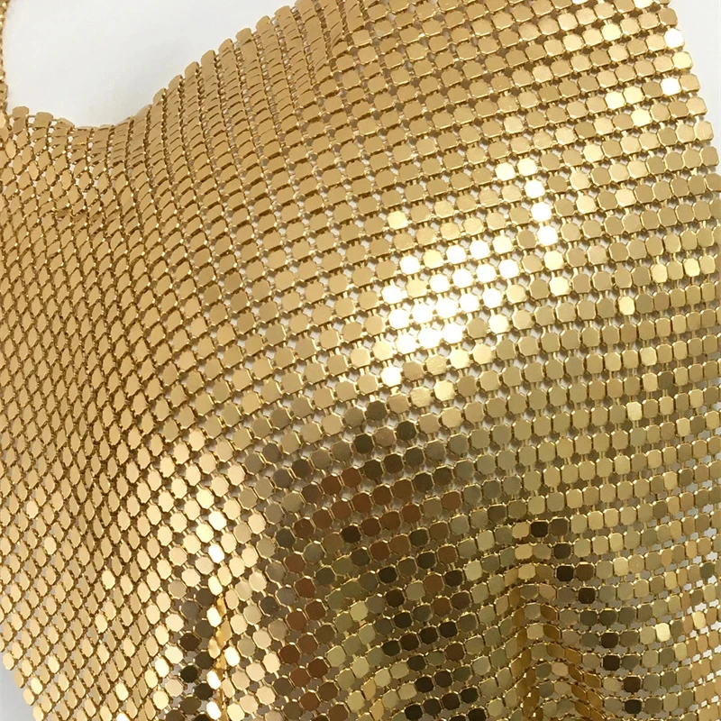 Sexy Sommer Pailletten Metall Crop Tops Halter-Backless Nachtclub Tank Top Frauen Kleidung Mode Y2k Tops Körper Kette Schmuck – Detail 6