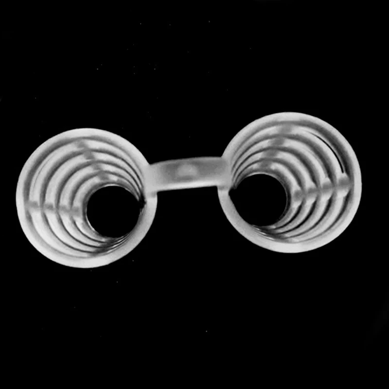 Acrylic Anti Snoring Breathe Easy Sleep Aid Nasal Dilators Nose Soft Plastic Device Anti Snoring Devices for Men and Women nostril opener dilators